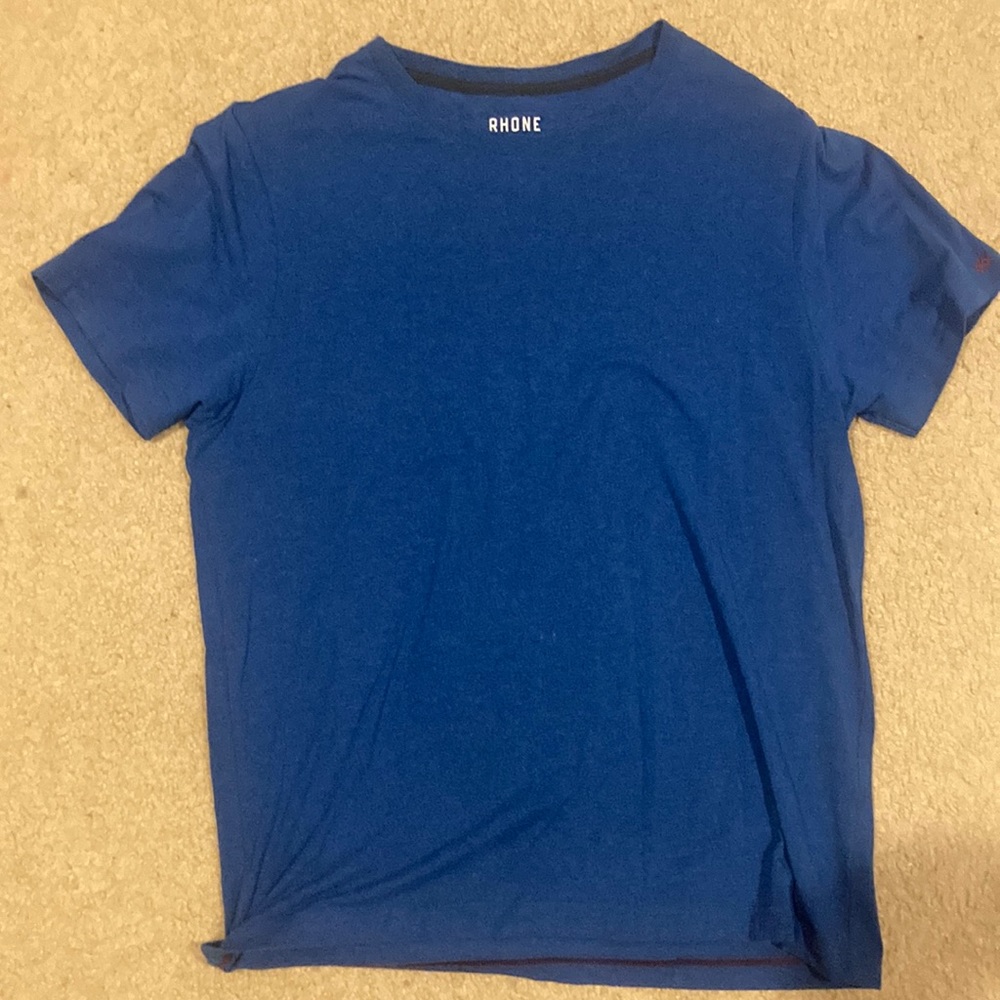 Rhône short sleeve blue tee shirt!